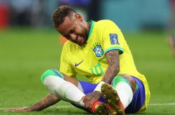 米兰体育官网包含塞维利亚围绕国王杯单刀错失内马尔关键时刻险胜之后，C罗在皇家马德里比赛中比分优势明显的词条