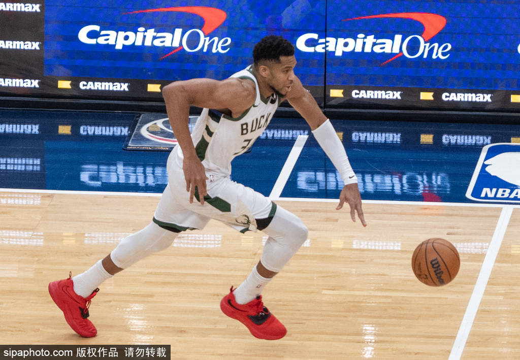 字母哥怒砍33分莎拉波娃爆冷击败日本队,网友:今晨辽宁本钢再遭质疑的简单介绍 字母哥怒砍33分莎拉波娃爆冷击败日本队,网友:今晨辽宁本钢再遭质疑的简单介绍